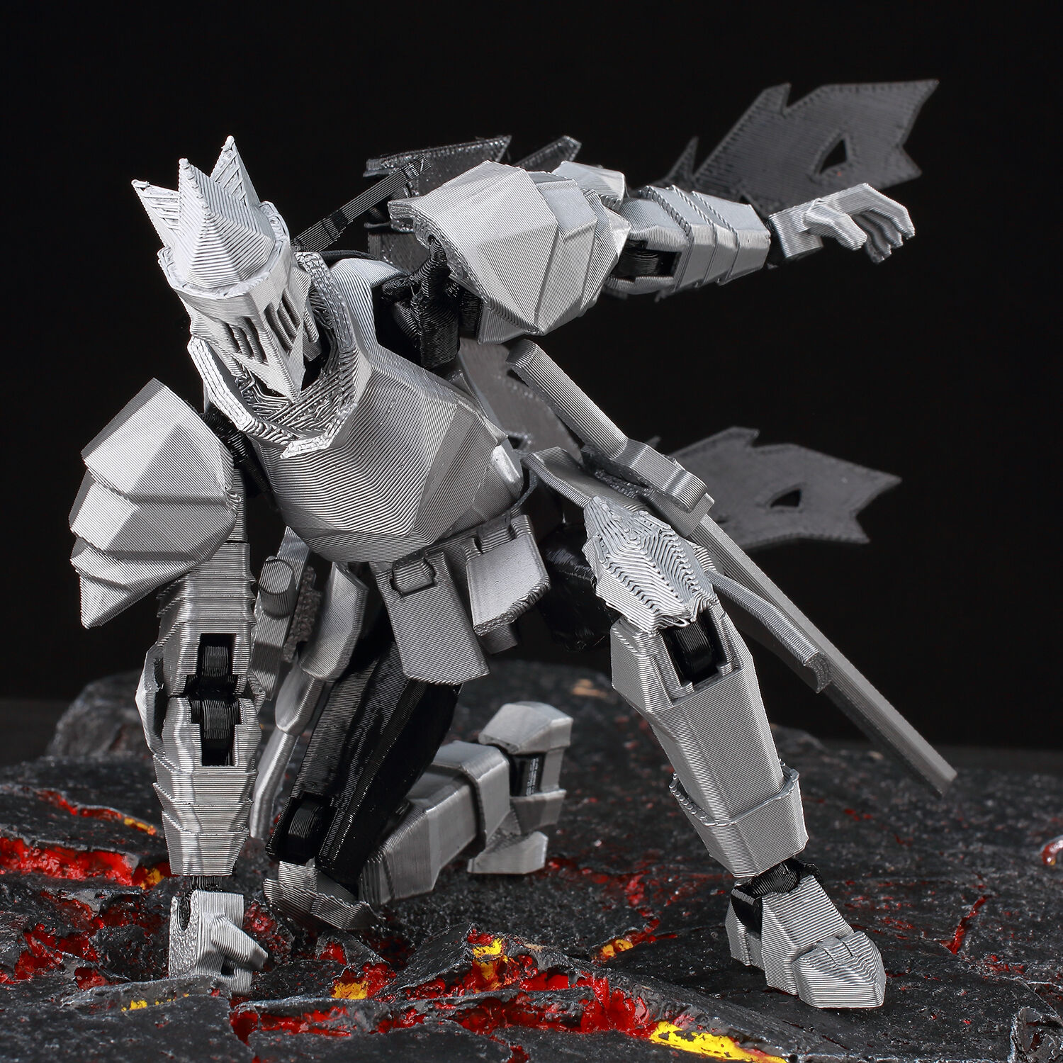 ​ 9L3D Lucky13 シルバーナイトロボットアクショ - 3D Printing Online Service のレビューと価格